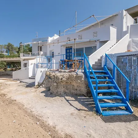 Kanava Seafront I Apartment Zefiria