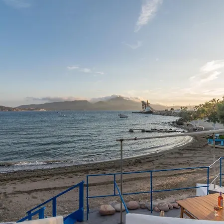 Kanava Seafront I *