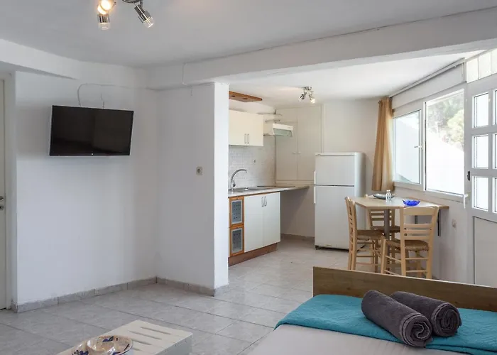 Kanava Seafront I Ζεφυρία